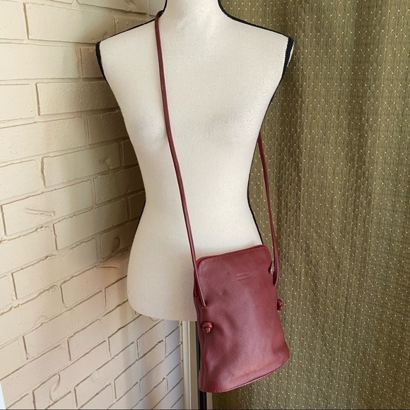 Vintage 90's KENNETH COLE REACTION maroon leather crossbody handbag Y2K - Picture 1 of 11